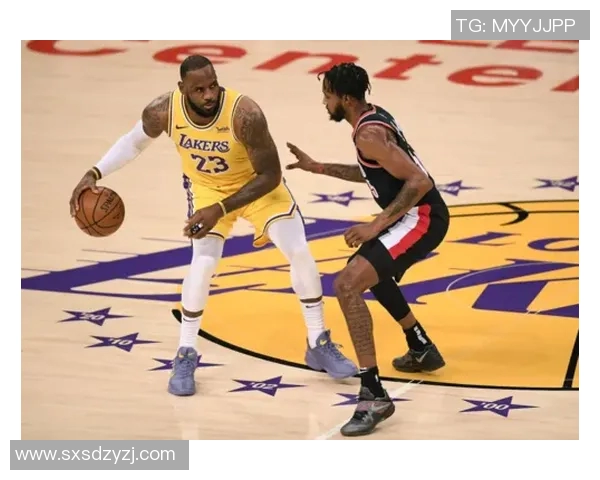 2020年湖人与开拓者精彩对决全场录像回放及赛后分析